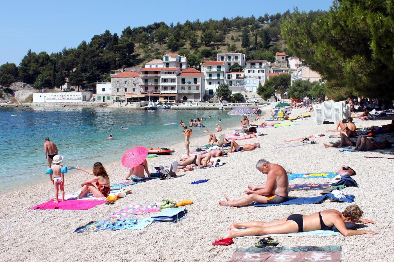 Apartments By The Sea Drvenik Donja Vala, Makarska - 6756 Kültér fotó